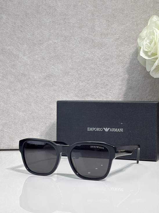 Picture of Armani Sunglasses _SKUfw79724080fw